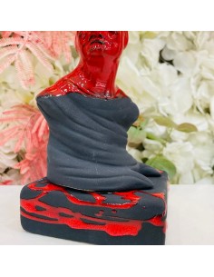 Statua Pulcinella rosso e nero 2
