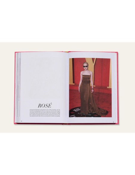 Libro decorativo The Essence of Yves Saint Laurent