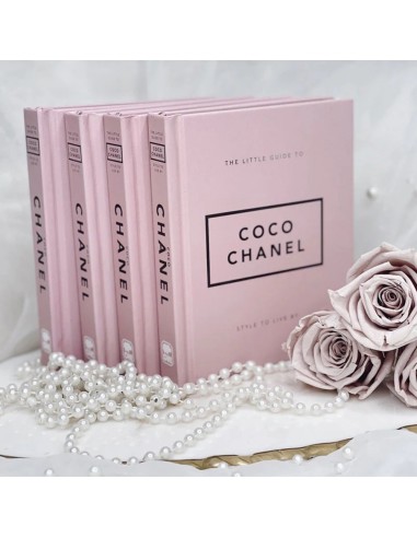 Libro decorativo The Little Guide to Coco Chanel